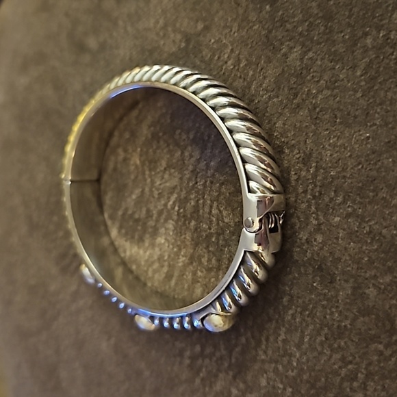 BRIGHTON Pearl Magic Silver Plated Bangle Clamper Bracelet - Picture 6 of 8